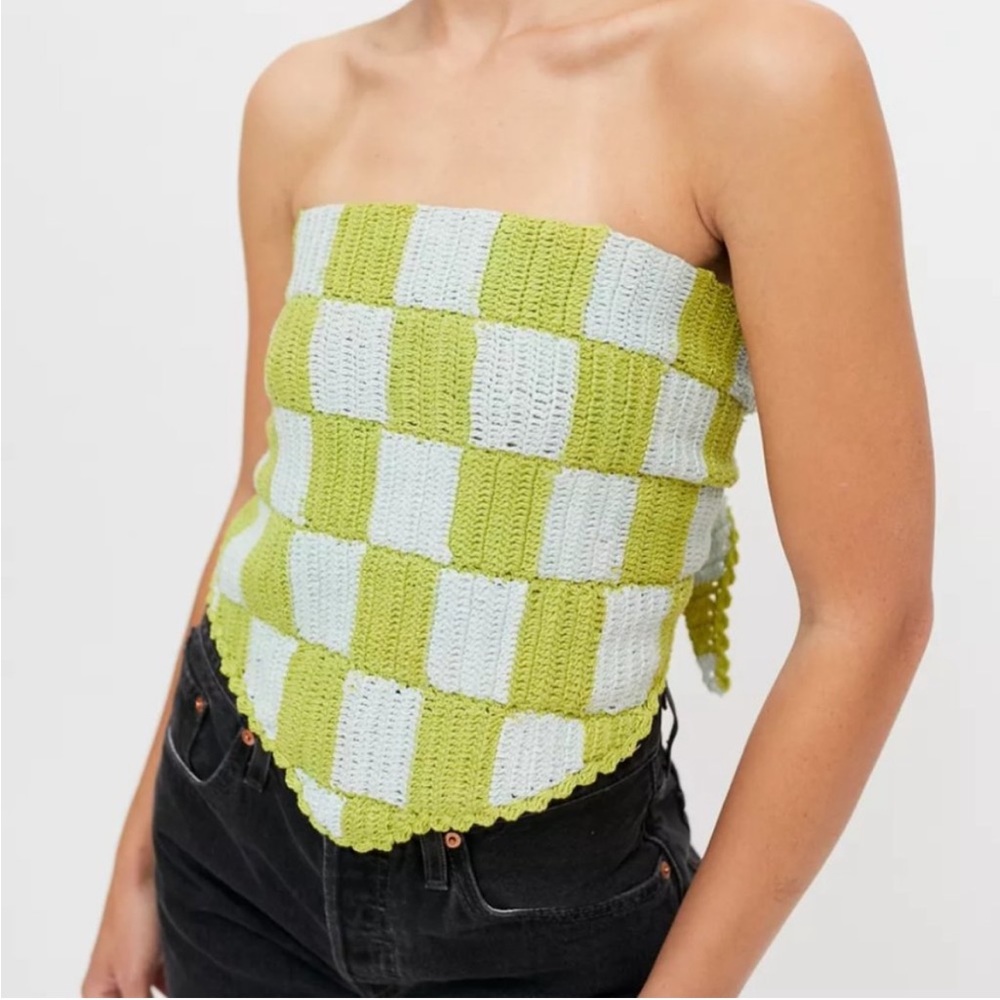 🆕UO Checkered Crochet Triangle Scarf Wrap Top NWT